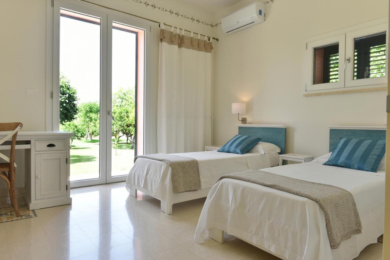 Villa Sirgole Rosa With Pool, Galatina Cutrofiano Exterior foto